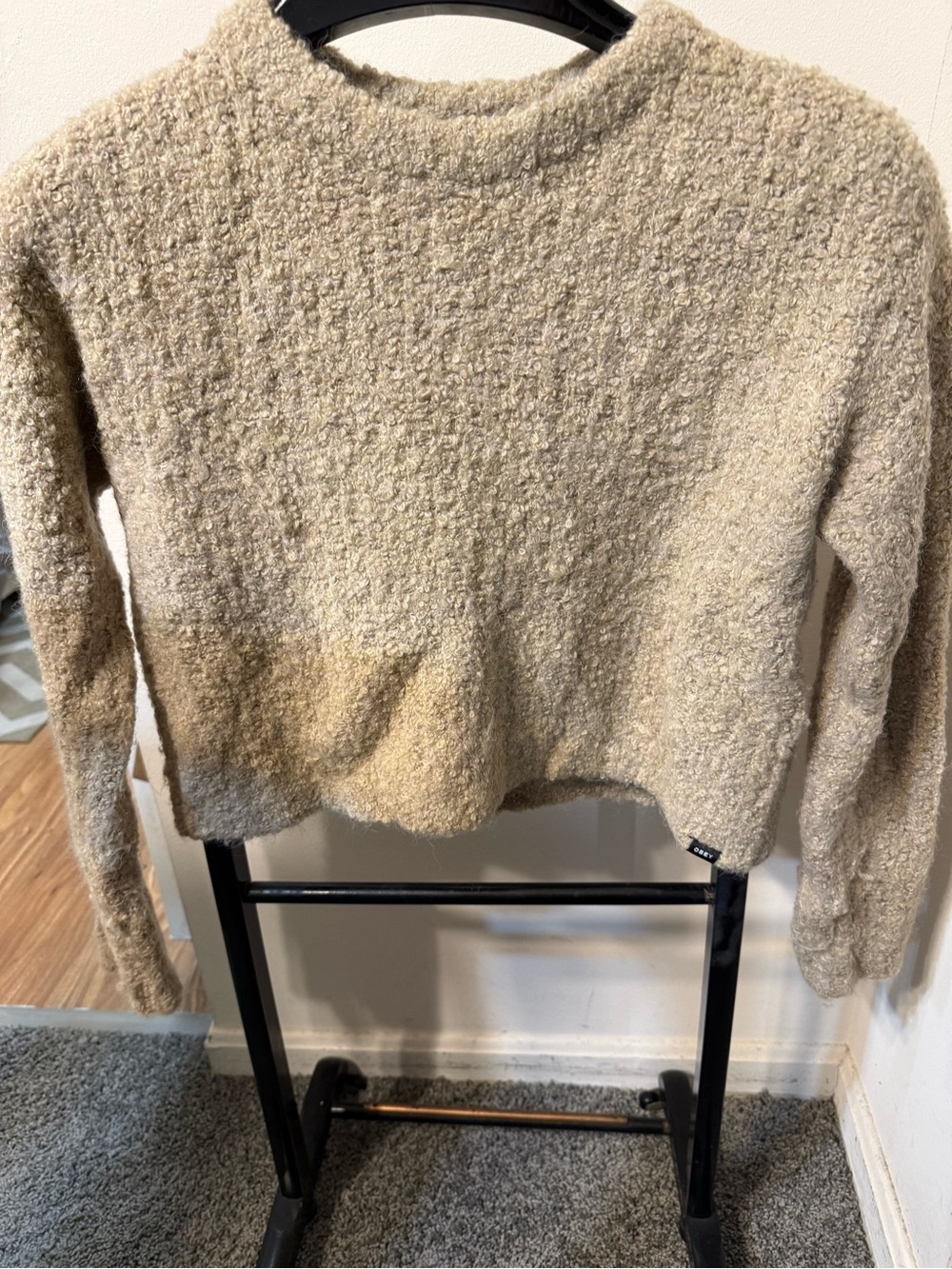 Obey Cropped Womens round neck sweater wool alpaca chunky y2k cream S